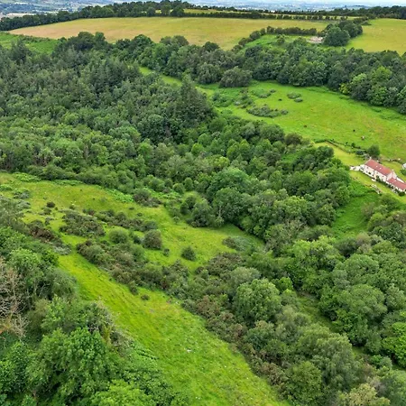 Finest Retreats - Mole End Wass